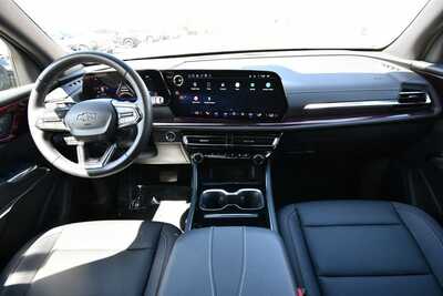 2026 Chevrolet Traverse, $49285. Photo 3