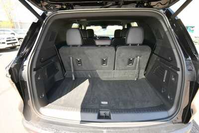 2026 Chevrolet Traverse, $49285. Photo 6