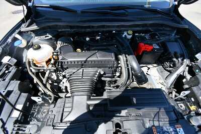 2024 Ford Escape, $23417. Photo 11