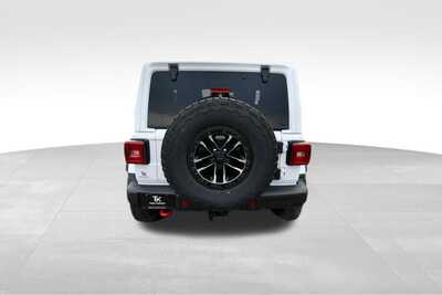 2025 Jeep Wrangler, $43347. Photo 6