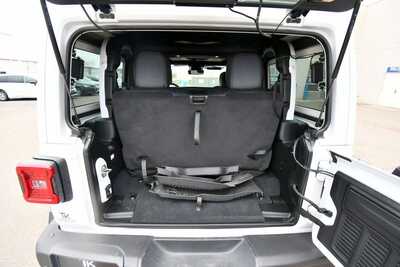 2025 Jeep Wrangler, $43347. Photo 7