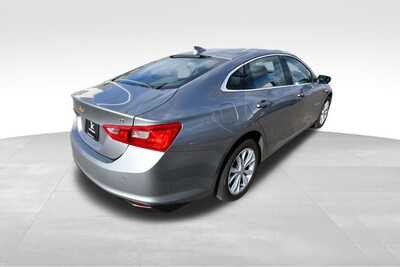 2025 Chevrolet Malibu, $19347. Photo 7