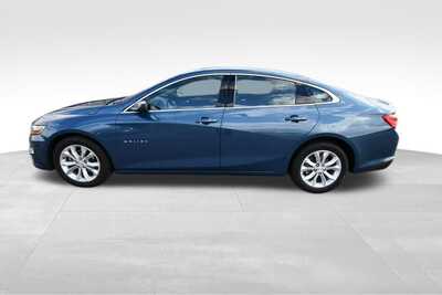 2025 Chevrolet Malibu, $19147. Photo 4