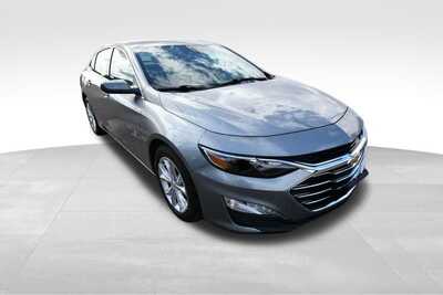 2025 Chevrolet Malibu, $19345. Photo 10