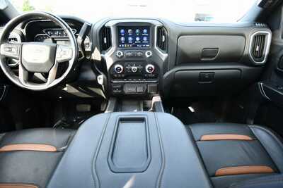 2021 GMC Sierra 1500, $38647. Photo 3
