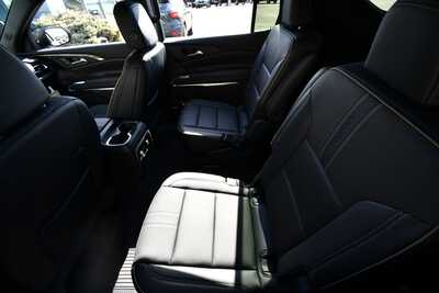 2026 Chevrolet Traverse, $57489. Photo 11