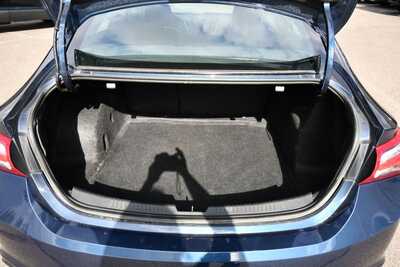 2022 Chevrolet Malibu, $17847. Photo 6