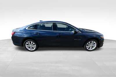 2022 Chevrolet Malibu, $17847. Photo 8