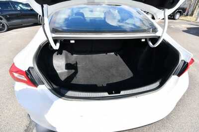 2023 Chevrolet Malibu, $17847. Photo 6
