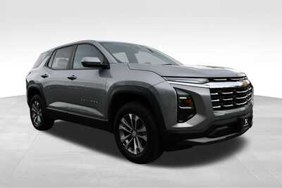 2025 Chevrolet Equinox, $27000. Photo 10