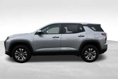 2025 Chevrolet Equinox, $27000. Photo 4