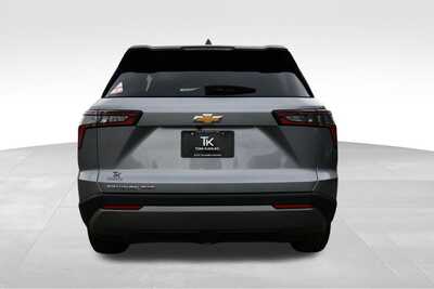 2025 Chevrolet Equinox, $27000. Photo 6