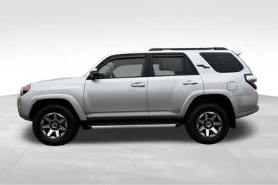 2023 Toyota 4Runner, $45347. Photo 4