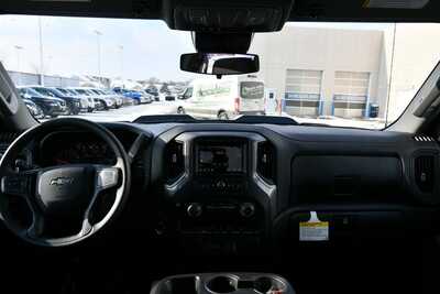2026 Chevrolet 1500 Crew Cab, $50378. Photo 10