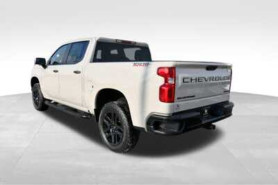 2026 Chevrolet 1500 Crew Cab, $50378. Photo 4
