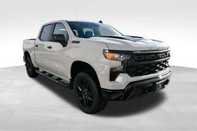 2026 Chevrolet 1500 Crew Cab, $50378. Photo 8