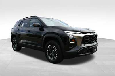 2026 Chevrolet Equinox, $39815. Photo 8