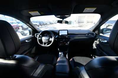 2025 Ford Escape, $23175. Photo 3