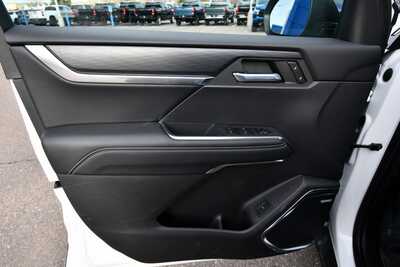 2025 GMC Acadia, $37054. Photo 11