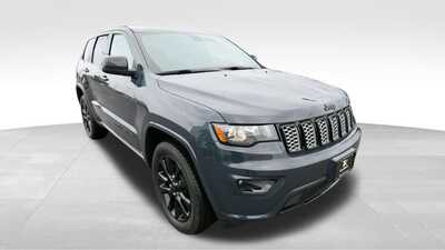 2018 Jeep Grand Cherokee, $20077. Photo 10