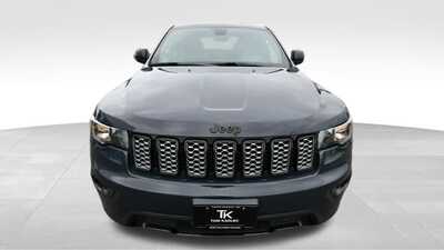 2018 Jeep Grand Cherokee, $20077. Photo 11