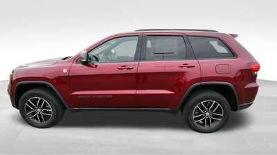 2018 Jeep Grand Cherokee, $24347. Photo 4