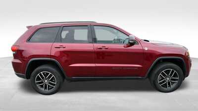 2018 Jeep Grand Cherokee, $24347. Photo 8