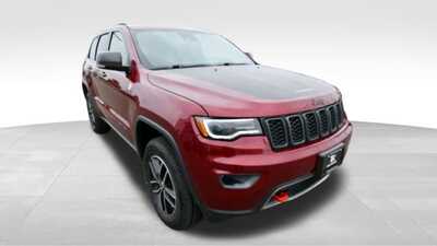 2018 Jeep Grand Cherokee, $24347. Photo 9