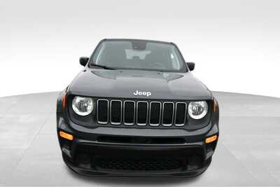 2023 Jeep Renegade, $18507. Photo 11