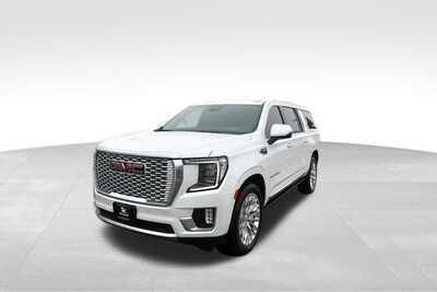 2023 GMC Yukon XL, $54347. Photo 2