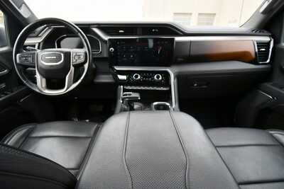 2023 GMC Sierra 1500, $47347. Photo 3