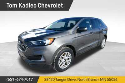2023 Ford Edge, $21221. Photo 1