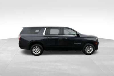 2024 Chevrolet Suburban, $47826. Photo 9