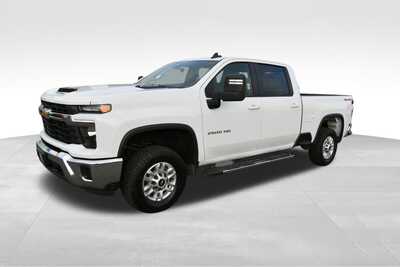 2024 Chevrolet Silverado 2500HD, $50860. Photo 2