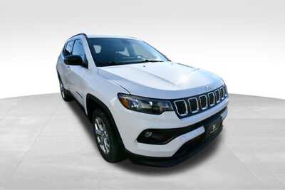 2024 Jeep Compass, $20022. Photo 10