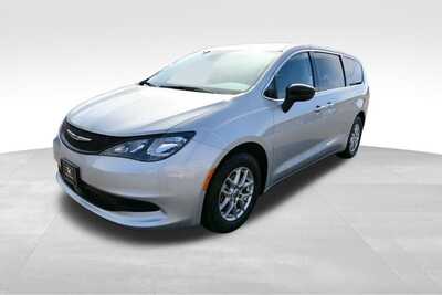 2024 Chrysler Voyager, $24763. Photo 2