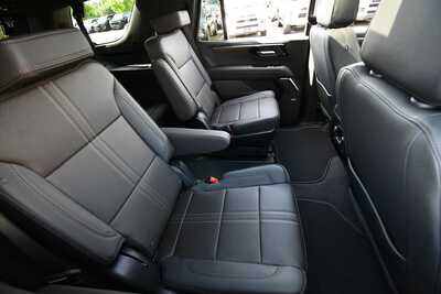 2026 Chevrolet Tahoe, $90380. Photo 12