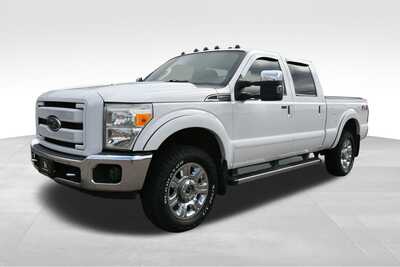 2015 Ford F350 Crew Cab, $28096. Photo 2