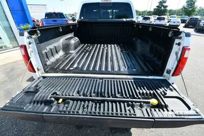 2015 Ford F350 Crew Cab, $28096. Photo 7