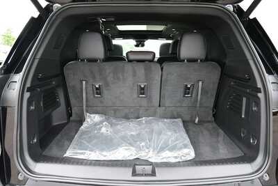 2025 Chevrolet Traverse, $46255. Photo 7