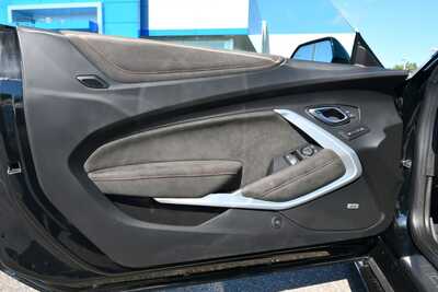 2017 Chevrolet Camaro, $79315. Photo 10