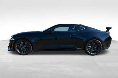 2017 Chevrolet Camaro, $79315. Photo 3