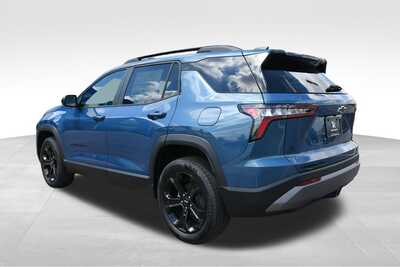 2026 Chevrolet Equinox, $37710. Photo 4