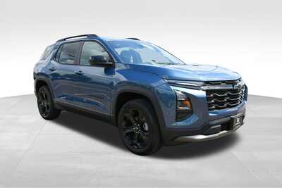 2026 Chevrolet Equinox, $37710. Photo 8