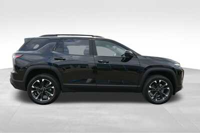 2026 Chevrolet Equinox, $40484. Photo 7