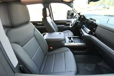 2026 Chevrolet 3500 Crew Cab, $71700. Photo 11