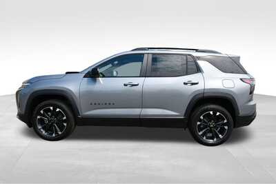 2027 Chevrolet Equinox, $41948. Photo 3
