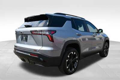 2027 Chevrolet Equinox, $41948. Photo 6