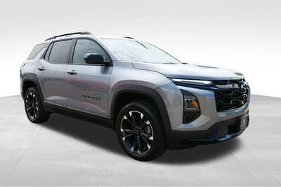 2027 Chevrolet Equinox, $41948. Photo 8