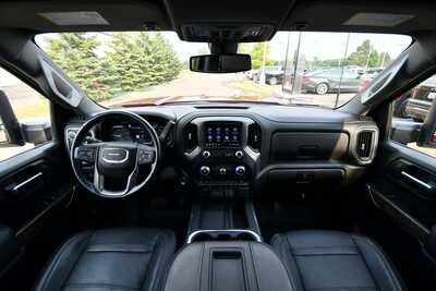 2021 GMC 3500 Crew Cab, $62231. Photo 3